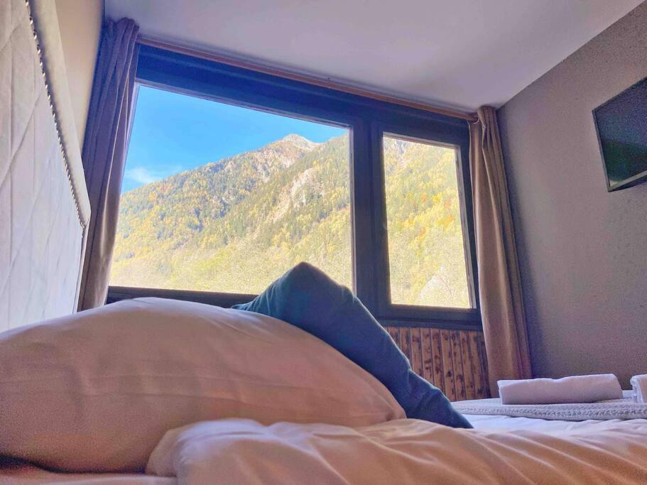 Fantastic Studio By The Lake With Mountain View Σαμονί Εξωτερικό φωτογραφία